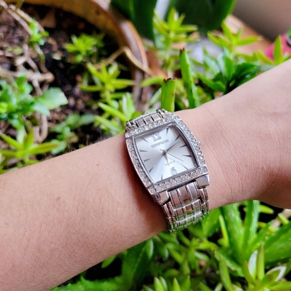 Classic Cosmopolitan Quartz Silver Rhinestone Watch - Picture 6 of 8
